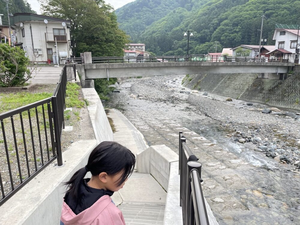 桧枝岐前川橋駐車場