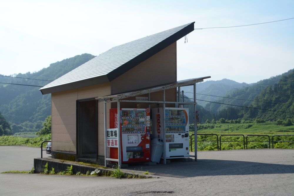 蒲生岳駐車場