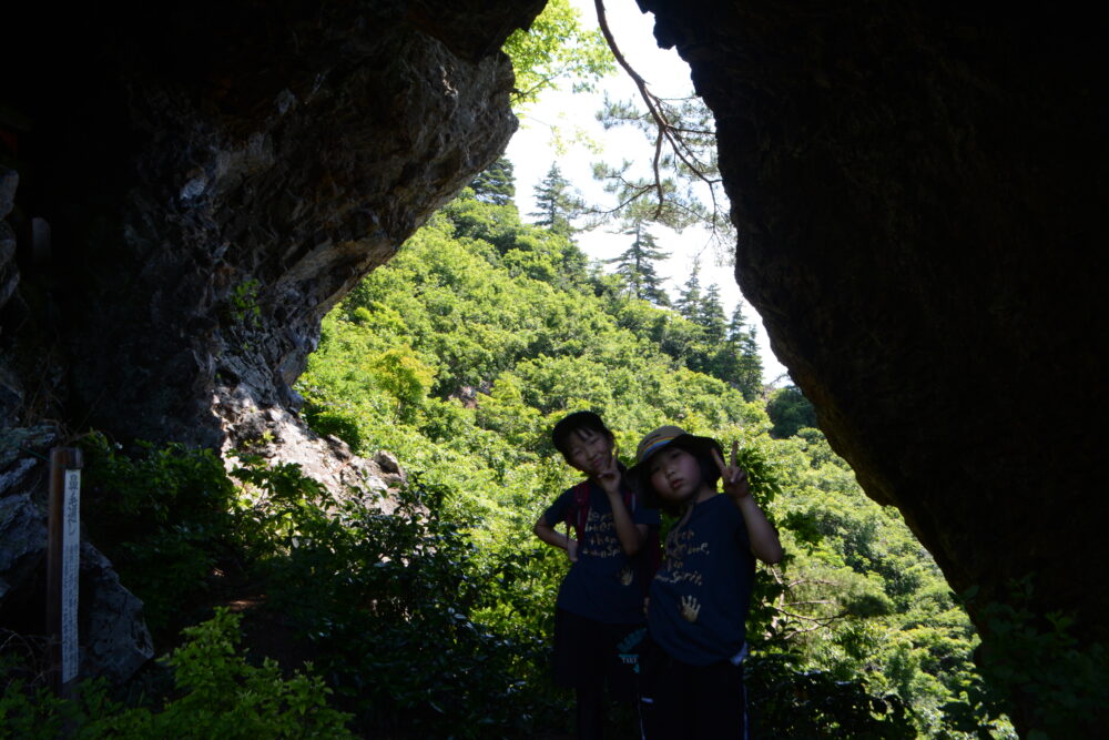 蒲生岳鼻毛通し