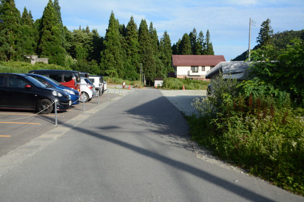 銀山温泉無料共同駐車場