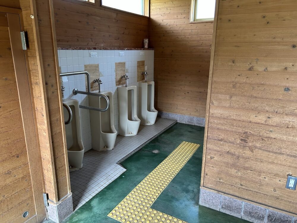 吹上高原キャンプ場 トイレ