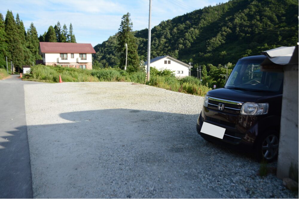 銀山温泉無料駐車場