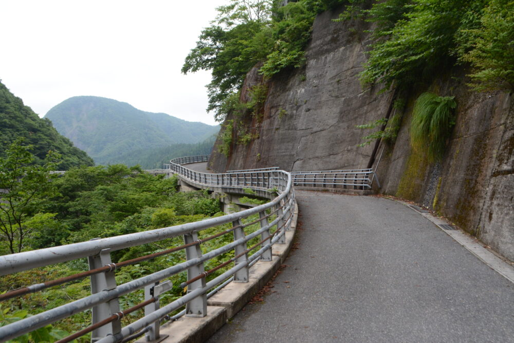 鳴子ダム歩道
