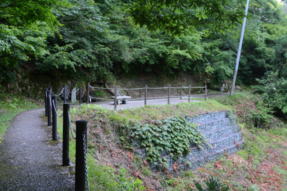 夏しらず坑