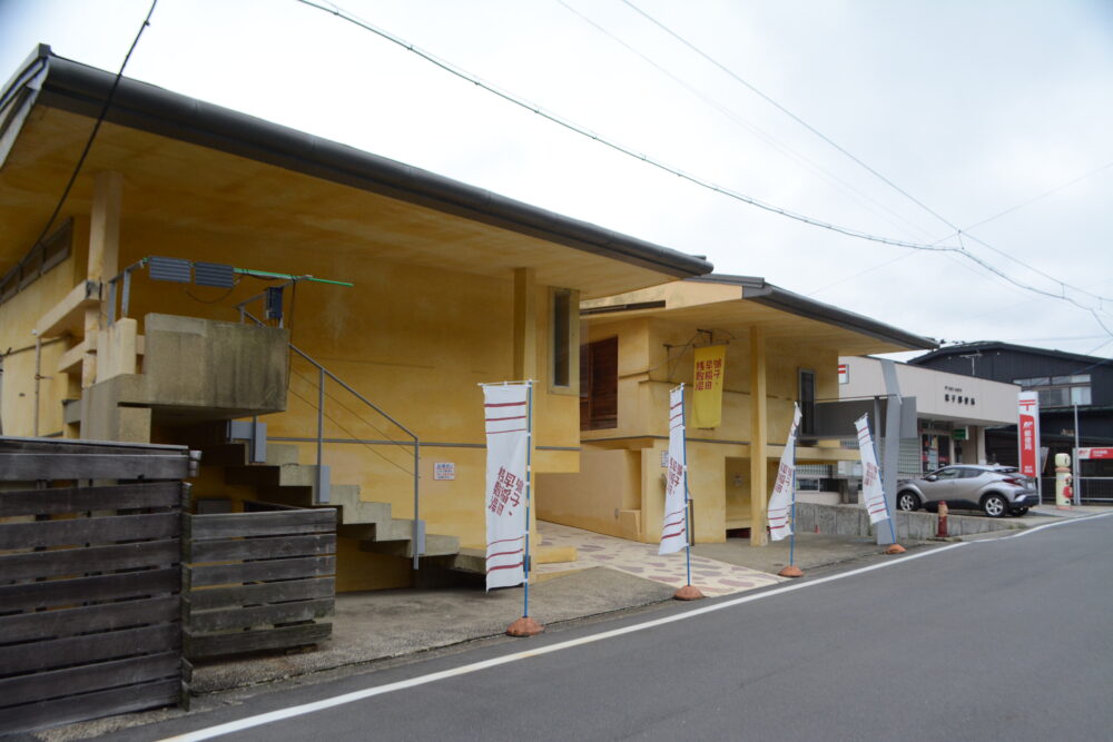 鳴子･早稲田桟敷湯