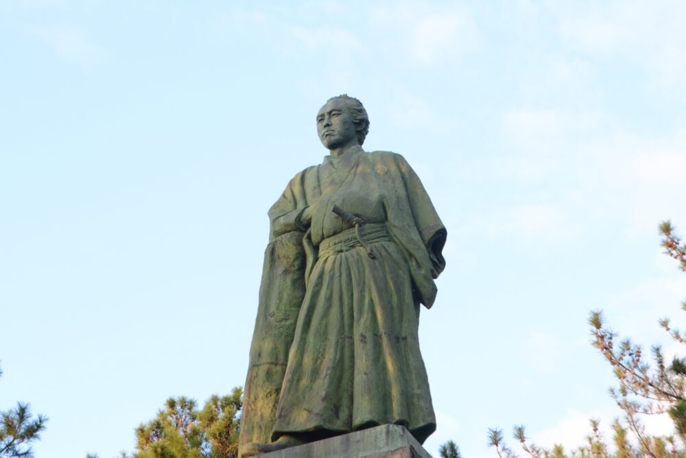 坂本龍馬銅像
